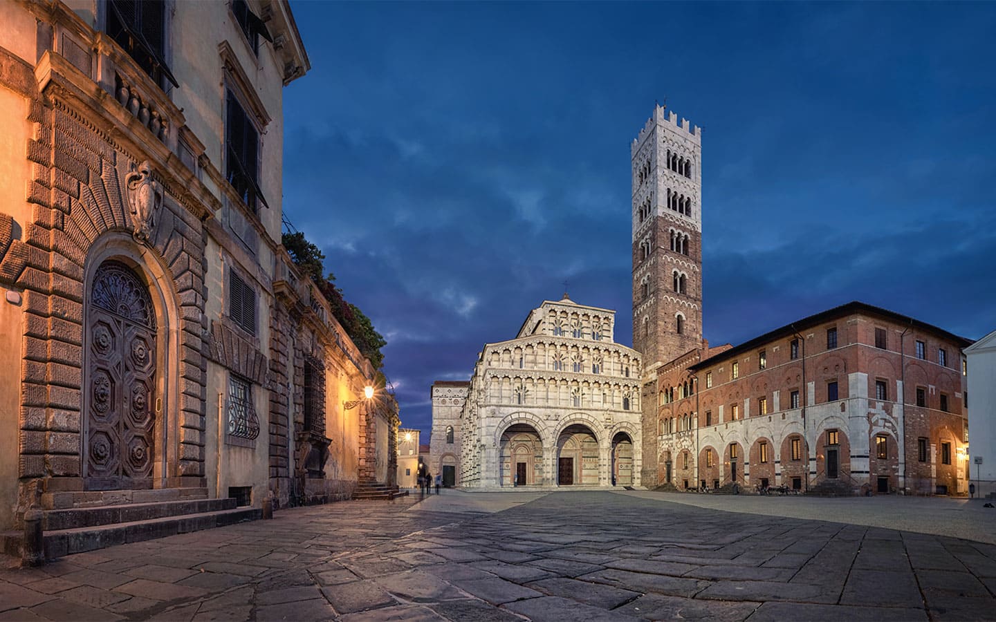 Lucca and Pisa Tour