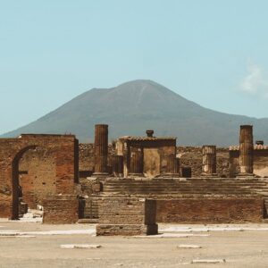 Vesuvius and pompeii tour