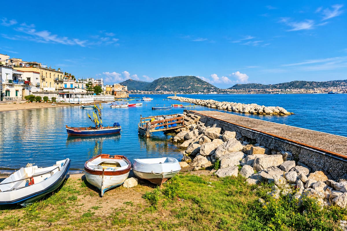 Monte di Procida and Naples Tour